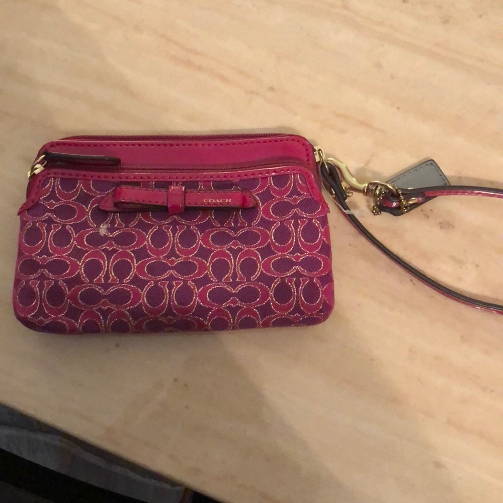 Coach wristlet in pink/fuchsia